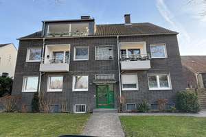 3-Zimmer-Wohnung mit Waschkeller in ruhiger Lage und wunderschönem Balkonausblick auf die Rheinaue