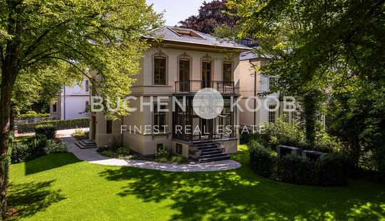 Bild von Neuwertige Stadtvilla im historischen Gewand in HH-Uhlenhorst