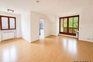 Elvira - Perlach - Sehr schöne Wohnung mit großem Atelier am Ostpark