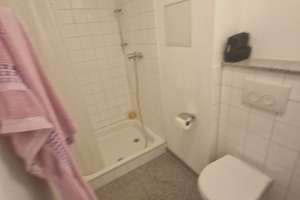 **1 ZKDB,  renoviert, nur RWTH und FH Studenten, 697 € Warm inkl.  Strom und Internet ab 01.09.26** – Roermonder Str. 101, 52072 Ponttor, Aachen – Vorschaubild 11