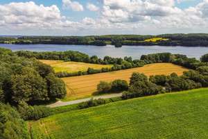 Drei Häuser, ein Grundstück - attraktive Anlagemöglichkeit oder Selbstnutzung! – Die vollständige Adresse der Immobilie erhältst du vom Anbieter., 24358 Ahlefeld-Bistensee – Vorschaubild 4