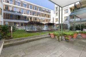 Wohnen im Botschaftsviertel: voll möblierte 2-Zi-Whg, 90 m² + große Terrasse per SOFORT zu VERKAUFEN – Berlin – Vorschaubild 3