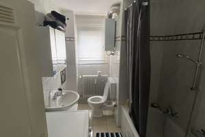 4 ZKB, 3 Balkone, EBK - NUR für WGs ab 01.10. / 15.10. – Kaiserstraße 34, 55116 Altstadt, Mainz – Vorschaubild 6