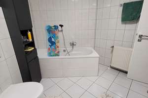 Lichtdurchflutete Maisonette 3,5 Zimmern und viel Platz in Düsseldorf – Die vollständige Adresse der Immobilie erhältst du vom Anbieter., 40627 Unterbach, Düsseldorf – Vorschaubild 13
