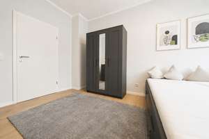 Neu sanierte & neu vollmöblierte 3-RW * neue EBK *Süd-Balkon* Bad mit Fenster + Wanne* zentral! – Hansastraße 22, 1097 Leipziger Vorstadt, Dresden – Vorschaubild 17
