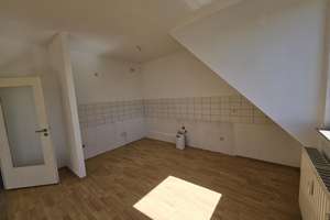 Sonnige Dachgeschosswohnung – 44225 Barop, Dortmund – Vorschaubild 3