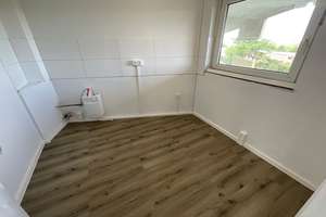 Frisch renovierte 2 Zimmer-Wohnung mit Balkon und modernisiertem Wannenbad – 23558 Buntekuh, Lübeck – Vorschaubild 20