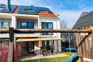 Attraktive Doppelhaushälfte mit Garten, und PV-Anlage in Zorneding ab 1.9.2026