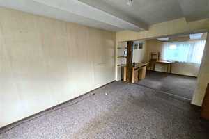 FACHWERKTRAUM AUF GROßEM GRUNDSTÜCK – PLATZ FÜR FAMILIE, HOBBY UND TIERHALTUNG   – Pützlinger Dorfstraße 36, 99735 Nordhausen (Kreis) – Vorschaubild 6