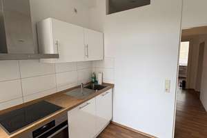 Komfortable 3-Zimmer-Wohnung mit Einbauküche ab März verfügbar – Schöttlerstraße 17, 38122 Westliches Ringgebiet, Braunschweig – Vorschaubild 2