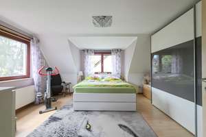 Komfortables Reihenhaus auf ruhigem Gartengrundstück mit Kamin, 4-Zi., Gäste-WC,  ausgb. DG, Voll-KG – Die vollständige Adresse der Immobilie erhältst du vom Anbieter., 13503 Heiligensee, Berlin – Vorschaubild 4