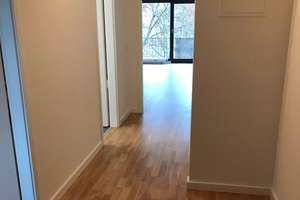 Apartment im Lehel mit Südost-Loggia, Parkett, Lift und Stellplatz – 80538 Englischer Garten, München – Vorschaubild 2