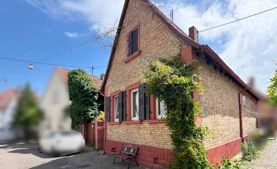 Historisches Sanierungsobjekt mit Familienperspektive sowie Herzensprojekt für Liebhaber