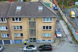 "Von BAIMEX" Massives 5 Parteienhaus gegenüber der Wicküler City / Ideal für Eigennutzer – Die vollständige Adresse der Immobilie erhältst du vom Anbieter., 42285 Barmen, Wuppertal – Vorschaubild 2