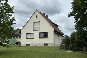 Einfamilienhaus mit Garten und Gartenhäuschen auf dem Land – Coburg (Kreis) – Vorschaubild 6