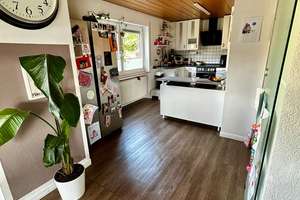 Sehr schöne provisionsfreie 3 Zimmerwohnung mit 2 Balkonen  Gartenmitbenutzung    – Die vollständige Adresse der Immobilie erhältst du vom Anbieter., 72766 Sondelfingen, Reutlingen – Vorschaubild 7