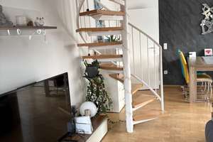 Charmante 3-Zimmer Dachgeschosswohnung in Obermenzing – Bärmannstraße 21, 81245 Obermenzing, München – Vorschaubild 2