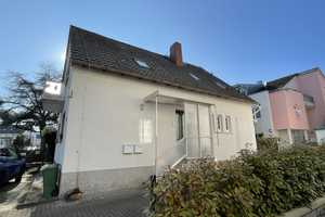 *NEU* MODERNISIERTES FREISTEHENDES EINFAMILIENHAUS IN RUHIGER UND BELIEBTER LAGE VON MAINZ! – Mainz – Vorschaubild 2