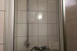 Renovierte 3 Zimer-Wohnung mit Aufzug, Garage, Balkonkraftwerk, Video-Sprechanlage (insgesamt: 1.140 – Von-der-Mark-Str. 17, 47137 Mittelmeiderich, Duisburg – Vorschaubild 16