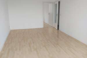 Helle 2-Zimmer-Wohnung im 4. OG mit Balkon in Greifswald-Schönwalde I / Südstadt – Karl-Liebknecht-Ring 15, 17489 Schönwalde I und Südstadt, Greifswald – Vorschaubild 3