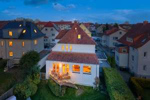 Liebevoll renovierte Stadtvilla mit Garten in zentraler Lage von Detmold – Die vollständige Adresse der Immobilie erhältst du vom Anbieter., 32756 Detmold – Vorschaubild 21