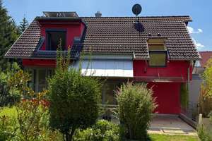 Modernes Architektenhaus in traumhafter Waldrandlage!