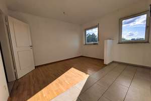 Sofort bezugsfertig! Helle 3ZKDB in ruhiger Lage - 78qm, Wannenbad, Wohnküche, Keller, Tiefgarage... – Die vollständige Adresse der Immobilie erhältst du vom Anbieter., 53229 Holzlar, Bonn – Vorschaubild 7