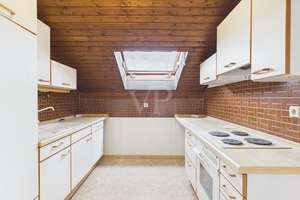 Repräsentative Unternehmer-Villa mit DG-ELW und Atelier in hervorragender und ruhiger Wohnlage – Die vollständige Adresse der Immobilie erhältst du vom Anbieter., 85051 Süd, Ingolstadt – Vorschaubild 17