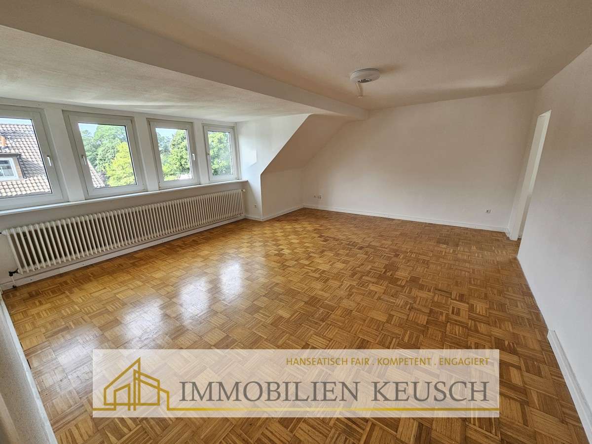 Immobilie in Achim - Helle 4-Zimmer-Wohnung mit großem Wohn-Esszimmer und vielen Fenstern ! Ruhige & zentrale Lage - Bild 3