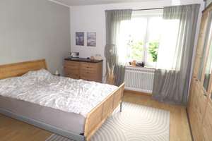 Ruhig gelegene 4-Zimmer-Obergeschoss-Wohnung,  mit Südbalkon, Gartenanteil und Garage – Nelkenstr. 12, 82407 Wielenbach – Vorschaubild 5