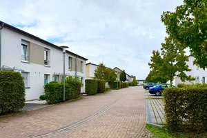 Gepflegtes Reihenmittelhaus mit großer Terrasse und Garage in ruhiger Lage  – Die vollständige Adresse der Immobilie erhältst du vom Anbieter., 63452 Lamboy, Hanau – Vorschaubild 2