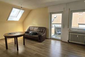charmante Dachgeschosswohnung mit Balkon in kleiner Wohneinheit – 70327 Luginsland, Stuttgart – Vorschaubild 5