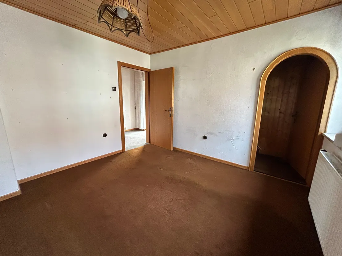 Gemütliches Reihenendhaus mit XL-Dachterrasse, Terrasse, Garten und zwei Garagen – Schlafzimmer