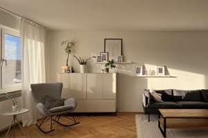 Lichtdurchflutete Dachgeschosswohnung in Offenhausen  – Die vollständige Adresse der Immobilie erhältst du vom Anbieter., 89231 Neu-Ulm – Vorschaubild 5