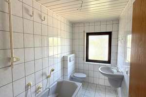 Eins-Zweifamilienhaus in schöner Wohnlage - Kleinkarlbach – Die vollständige Adresse der Immobilie erhältst du vom Anbieter., 67271 Kleinkarlbach – Vorschaubild 15