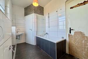 Modernisierungsbedürftiges Wohnhaus mit Potenzial in Bad Bentheim – Die vollständige Adresse der Immobilie erhältst du vom Anbieter., 48455 Bad Bentheim – Vorschaubild 39