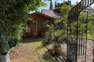 3-Familienhaus in Nürnberg-Altenfurt mit zwei freien Wohnungen, zwei Garagen und Carport – Die vollständige Adresse der Immobilie erhältst du vom Anbieter., 90475 Altenfurt, Moorenbrunn, Nürnberg – Vorschaubild 28