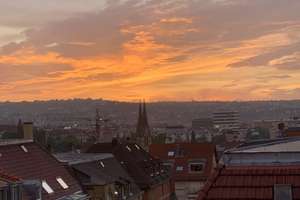 Lichtdurchflutete 3,5-Zimmer-Gründerzeitwohnung im Heusteigviertel mit Weitblick