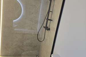 Lichtdurchflutetes Wohnerlebnis: Frisch renovierte 3-Zimmer-DG-Wohnung in Karlsruhe-Neureut – Pralistraße 21, 76149 Neureut, Karlsruhe – Vorschaubild 18