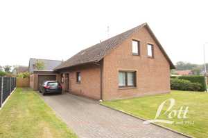 RESERVIERT+++ Gepflegtes Einfamilienhaus mit Garage in zentraler Lage von Ocholt +++ – Ammerland (Kreis) – Vorschaubild 2