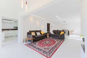 Fast bezugsfertig: Stilvolles Haus in Dortmund-Holzen mit Garten, Kamin, Wellnessbad & Ausblick. – Dortmund – Vorschaubild 2