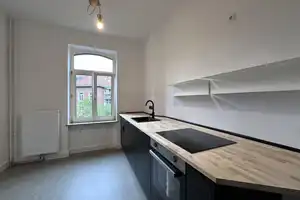 Geschmackvolle 3-Zimmer-Altbau-Wohnung mit Balkon und EBK im Martinsviertel – Kranichsteiner Straße 42, 64289 Darmstadt – Vorschaubild 3
