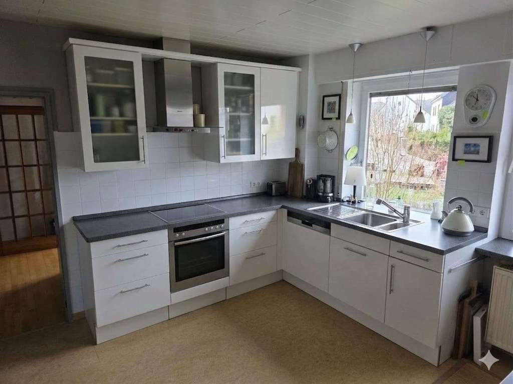 Immobilie in Marpingen - Attraktives Zweifamilienhaus in Marpingen-Urexweiler! - Bild 2