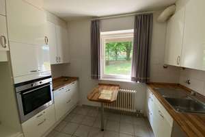 Traumhafte 3-Zi-Wohnung in unmittelbarer Seenähe und unweit des Ostseestrandes – Die vollständige Adresse der Immobilie erhältst du vom Anbieter., 24226 Heikendorf – Vorschaubild 2