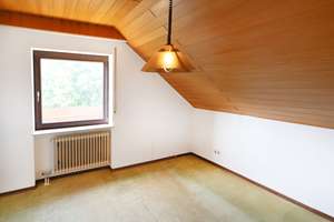Einfamilienhaus mit Einliegerwohnung in ruhiger Lage! – Die vollständige Adresse der Immobilie erhältst du vom Anbieter., 73560 Böbingen an der Rems – Vorschaubild 9