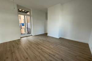 Sehr helle 2 - Zimmer - Wohnung mit Balkon im Herzen von Biebrich*** – Bunsenstraße 1, 65203 Biebrich, Wiesbaden – Vorschaubild 6