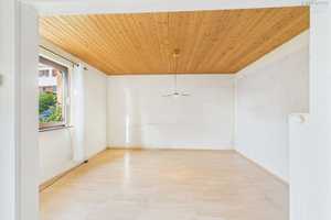 **Charmantes Einfamilienhaus in sehr guter Wohnlage mit schönem Gartenbereich, Garage, Balkon, uvm.* – Donnersbergkreis – Vorschaubild 6