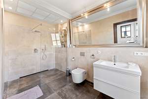 7.545,-pro QM- EXKLUSIVES WOHNEN mit Travertin-Interior -440qm Privatgarten mit Teich +Rooftop-Pool – Die vollständige Adresse der Immobilie erhältst du vom Anbieter., 14193 Grunewald, Berlin – Vorschaubild 7