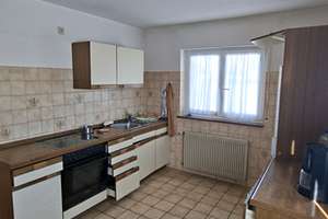 Wohnhaus mit drei Wohnungen und Garagen in Schopfheim-Gersbach – Die vollständige Adresse der Immobilie erhältst du vom Anbieter., 79650 Schopfheim – Vorschaubild 12