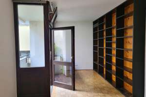 Preishammer! Schicke 2-Zimmer-Wohnung mit Loggia in der historischen Altstadt von Regensburg – Die vollständige Adresse der Immobilie erhältst du vom Anbieter., 93047 Innenstadt, Regensburg – Vorschaubild 9